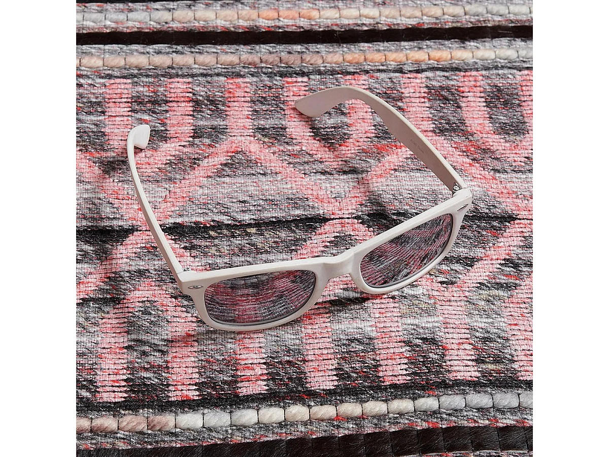 tapis entrée 50x80 fait à la main rose rectangle motif ethnique VORELA