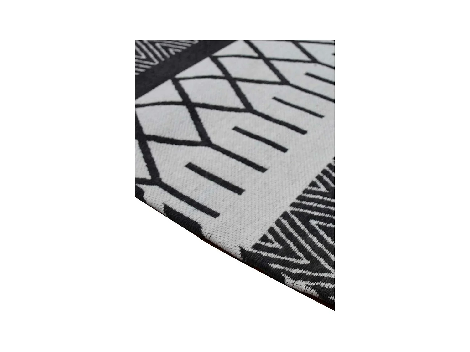 tapis salle à manger 200x290 fait à la main noir rectangle motif scandinave