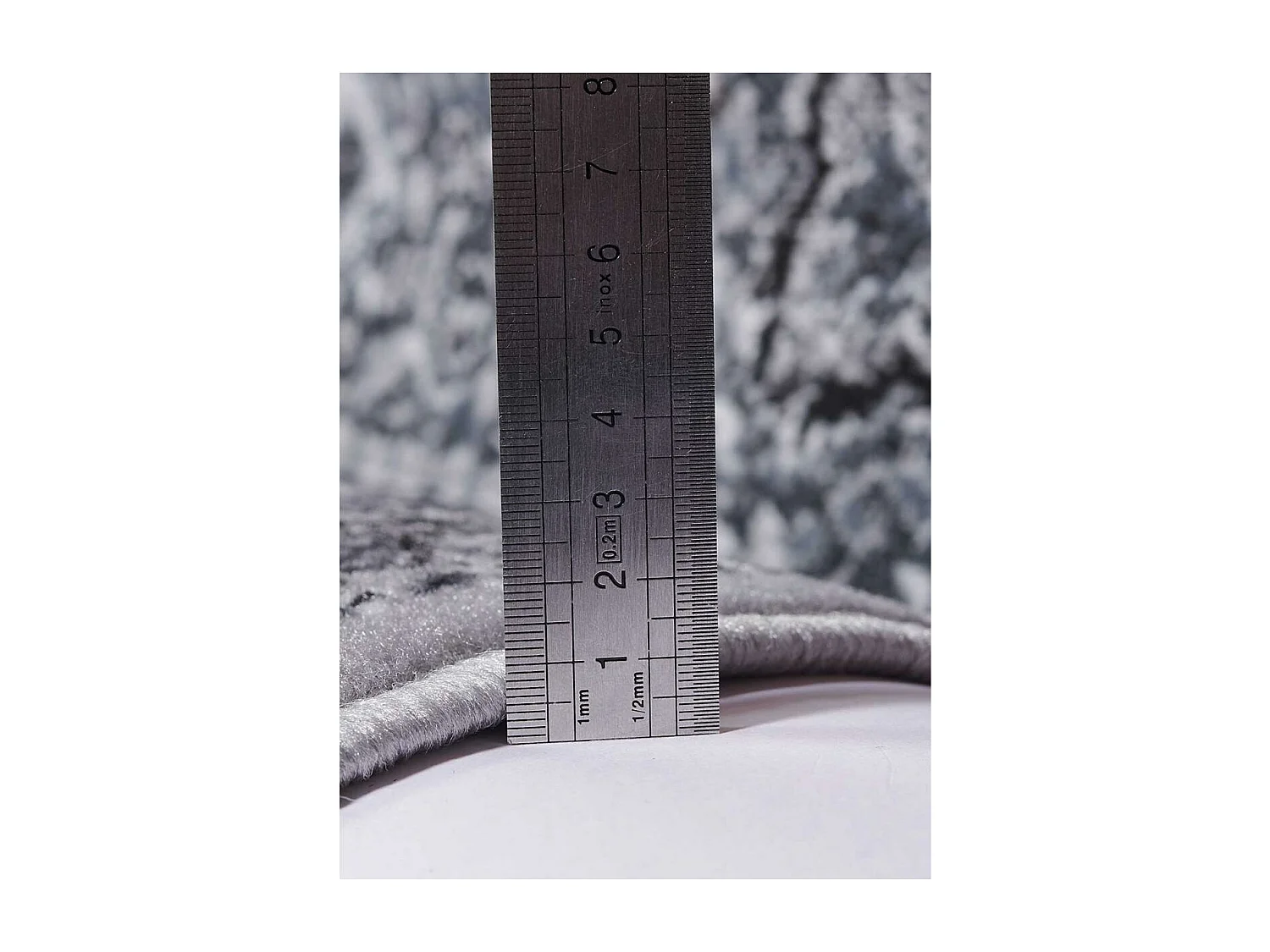 Tapis oriental 160x230 rectangle noir tissé motif ethnique LYN1 VINTOR