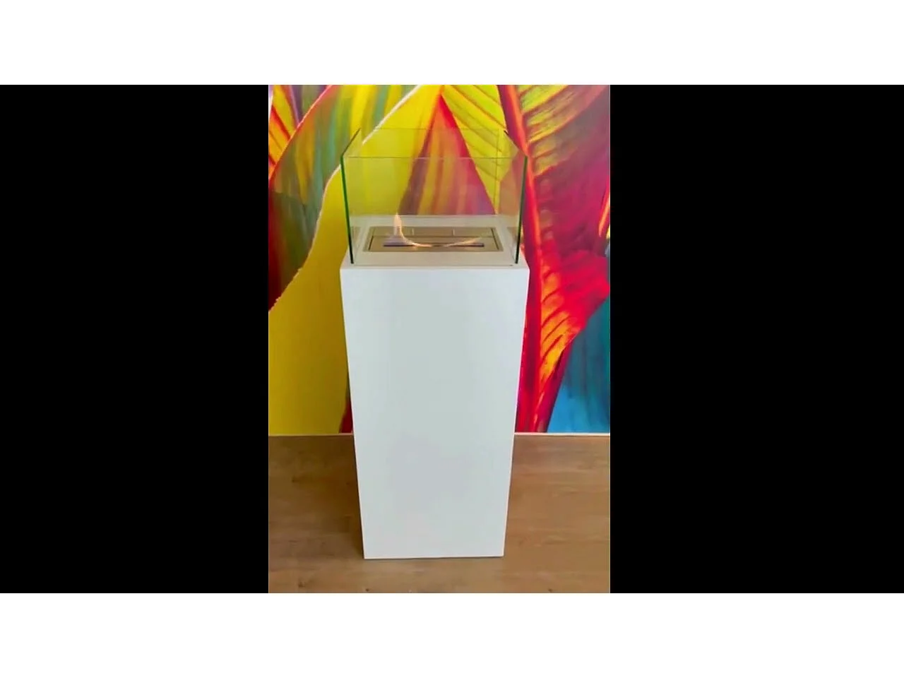 Bodenstehender Bioethanolkamin für drinnen und draußen Ischia Nero 40x40x115