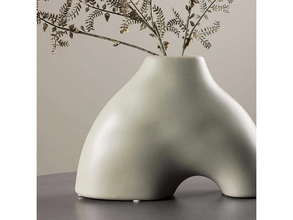 Kento vaas lichtgrijs.