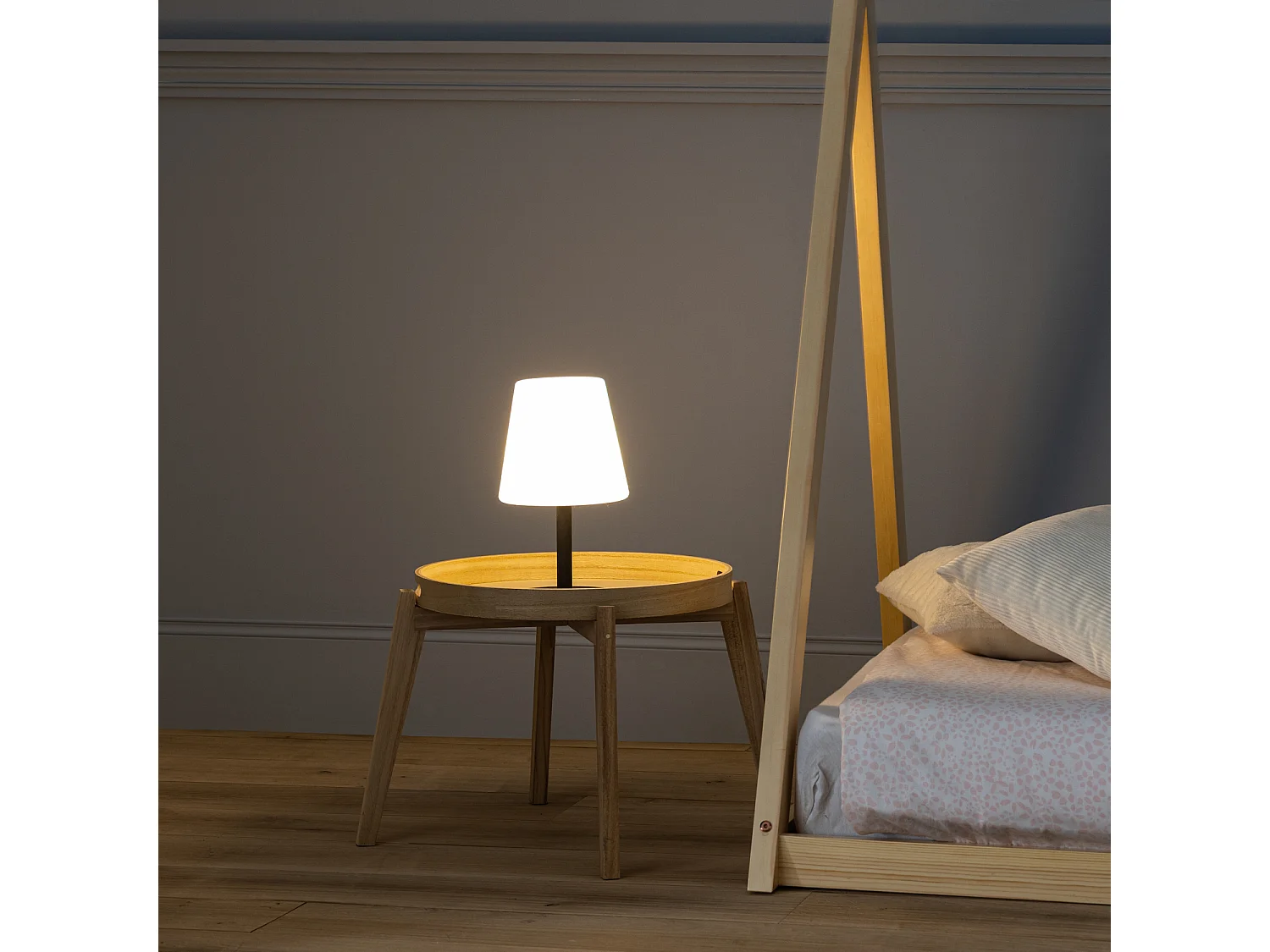 Lampe LED à poser ORION - HAPPY GARDEN