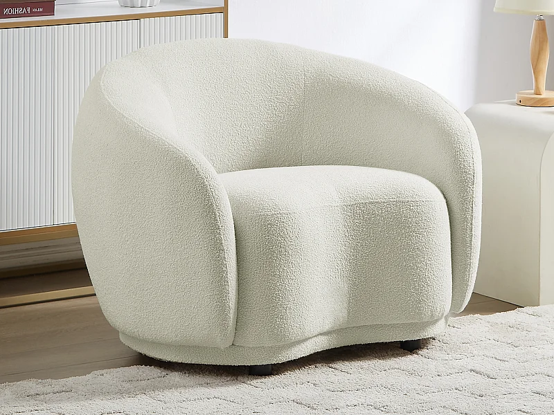 Fauteuil in ivoorwit bouclé BOVANA van Pascal Morabito