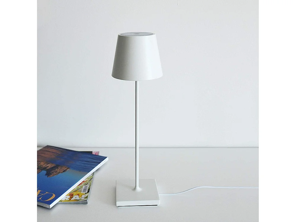 Poldina Pro Oplaadbare Draadloze LED Tafellamp Touch Dimmer 2700K-3000K IP65 Binnen/buiten Gebruik h.38cm - Rood