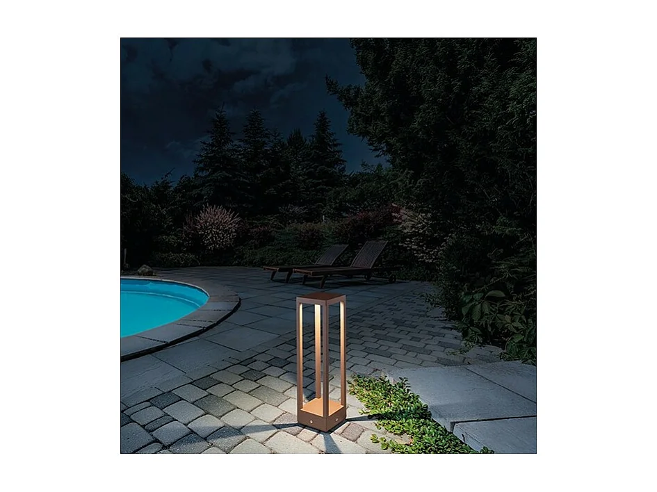 Domowa latarnia solarna 2,2 W LED zasilana bateriami, IP54 szafran Corten