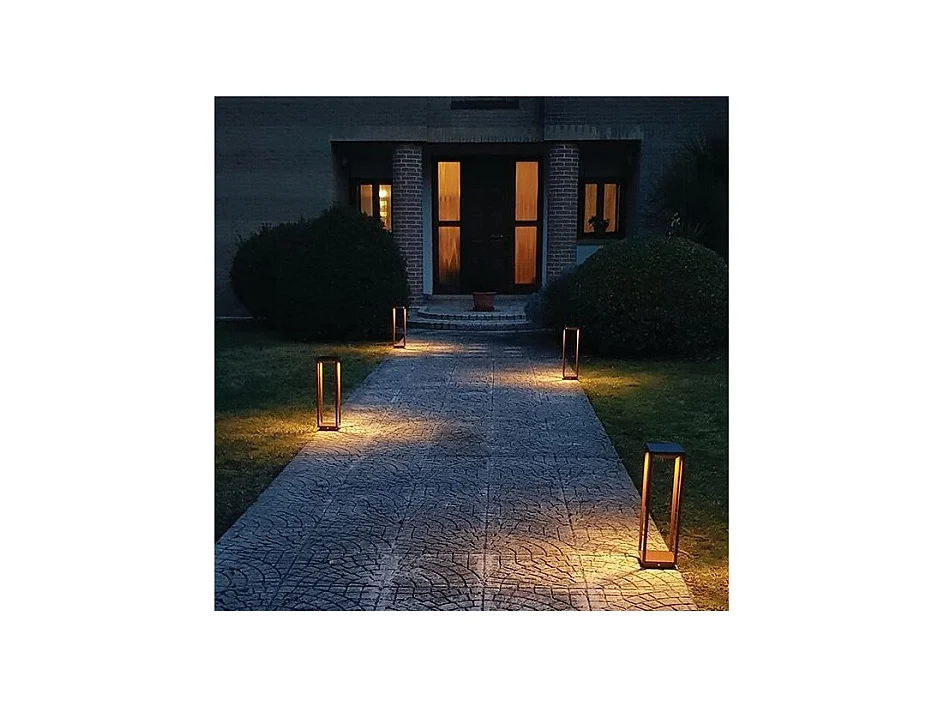 Lanterne solaire domestique LED à piles 2,2 W, IP54 Corten Zafferano