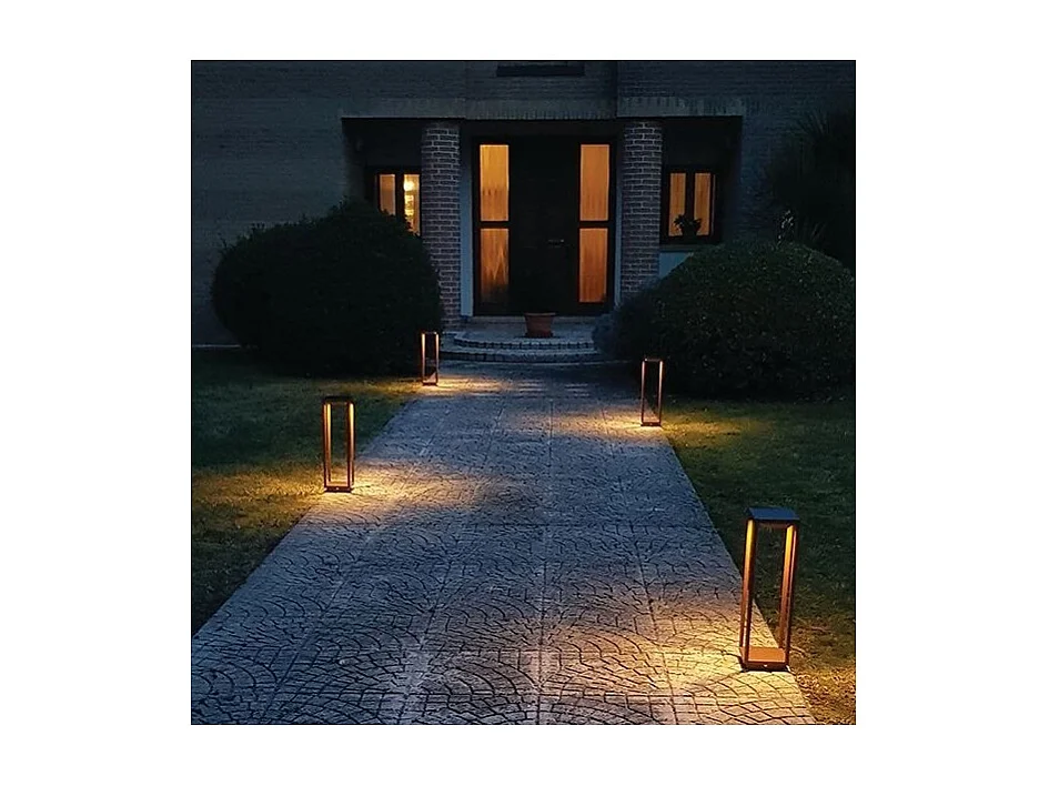 Lanterne solaire domestique LED à piles 2,2 W, IP54 Corten Zafferano