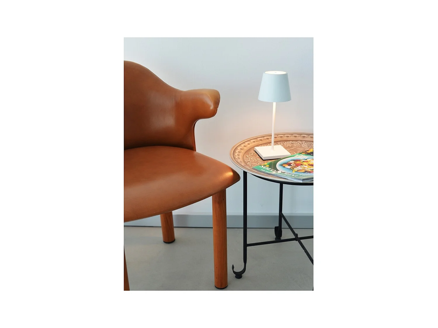 Poldina Pro Mini Witte oplaadbare en dimbare LED-tafellamp met batterijduur tot 12 uur