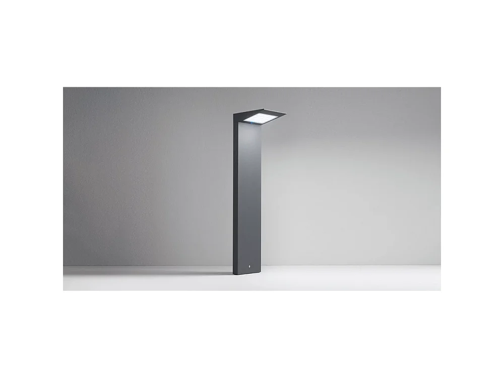 Paletto da terra Solar a led da 2,2w a batteria con fotovoltaico IP54 grigio scuro
