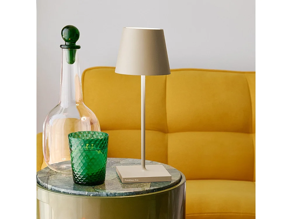 Lampada a led da tavolo Poldina Pro Mini Sabbia ricaricabile e dimmerabile con batteria fino a 12 ore