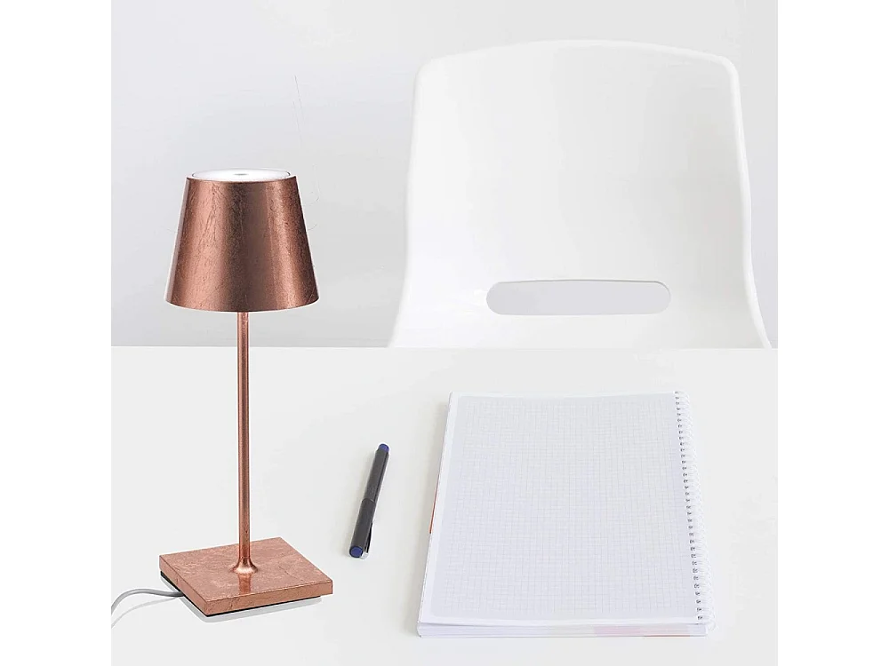 Lampe de table LED Poldina Pro Mini Copper Leaf, rechargeable et dimmable avec une autonomie allant jusqu'à 12 heures