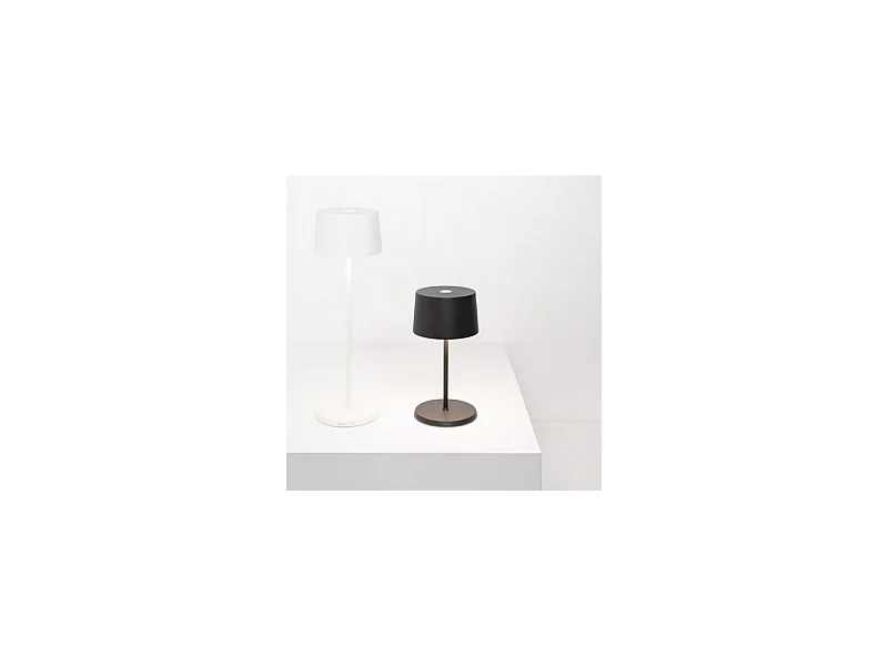 Olivia pro mini lila LED-Tischleuchte, wiederaufladbar und dimmbar