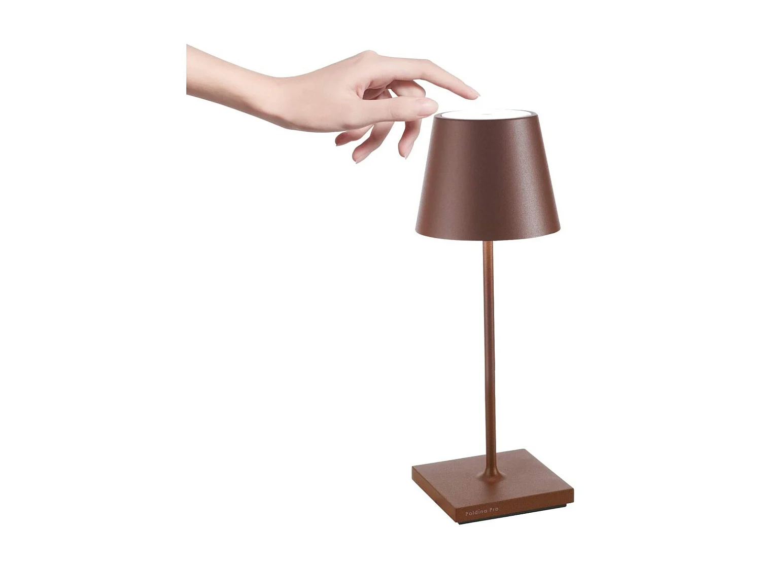 Lampe de table LED Poldina Pro Mini Corten, rechargeable et dimmable avec une autonomie allant jusqu'à 12 heures