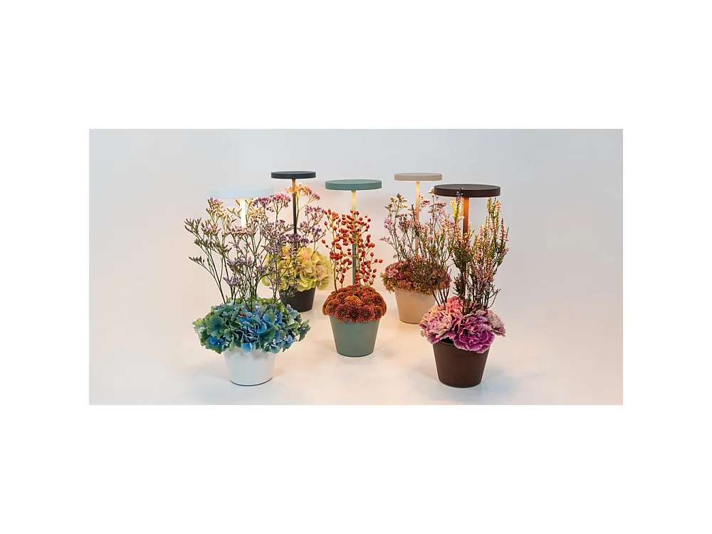 Lampada a led da tavolo Poldina Reverso Grigio Scuro ricaricabile e dimmerabile con batteria fino a 12 ore. Da esterno IP65