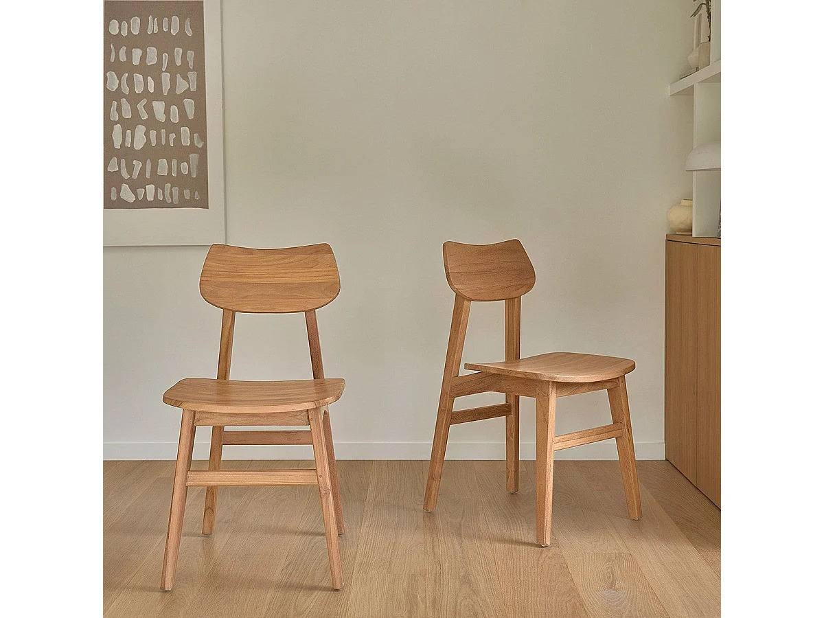 Silla de madera de teca maciza