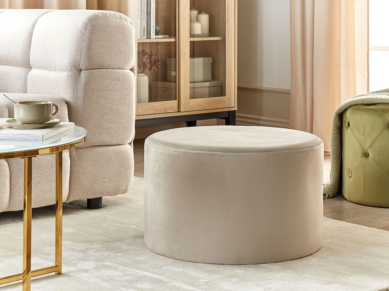 Pouf Samtstoff beige rund 61 cm luxuriös glamourös Sitzhocker Samthocker Millen