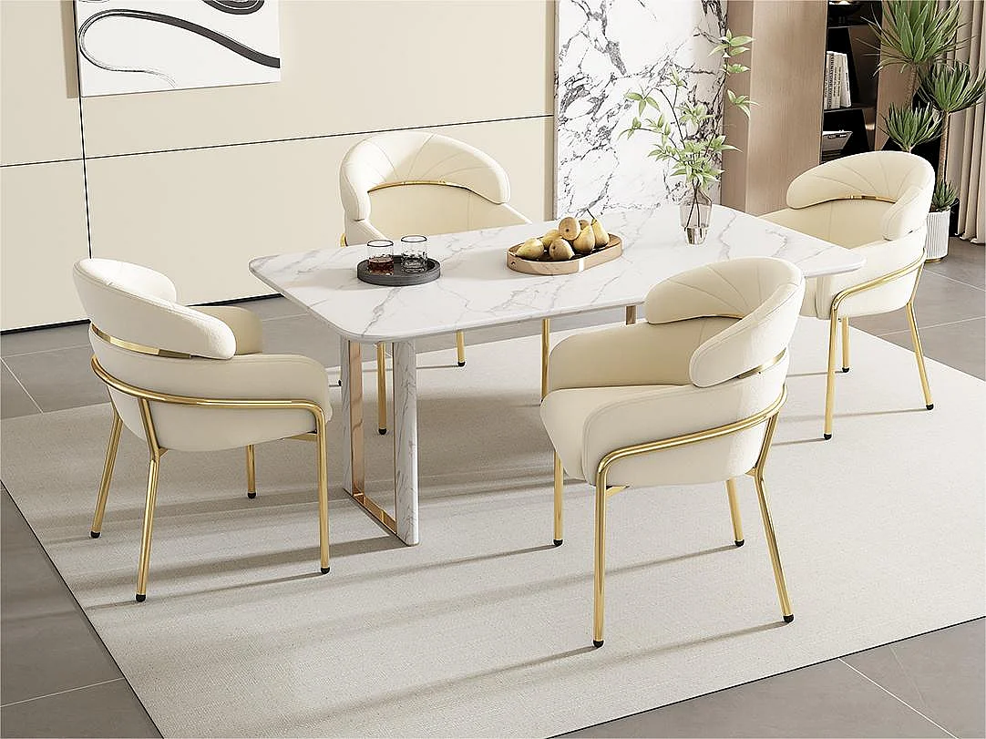 Lot de 4 Chaises longues en velours - avec 4 pieds dorés en métal - Beige