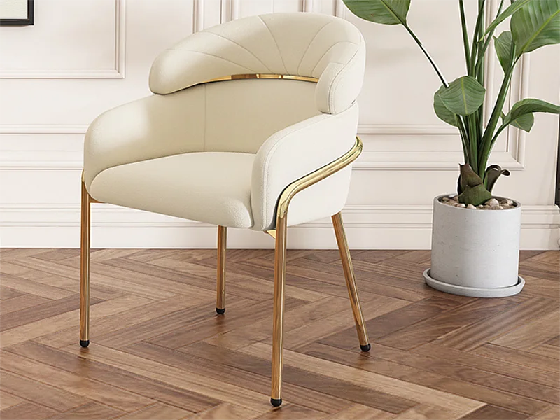 1 Poltrona lounge in velluto - con 4 gambe in metallo dorato - Beige
