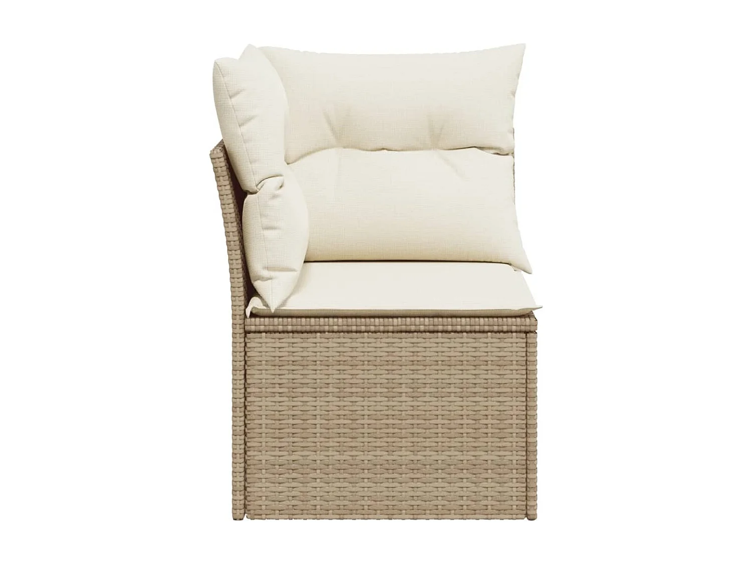 Sofá esquinero de jardín con cojines de resina tejida en color beige.