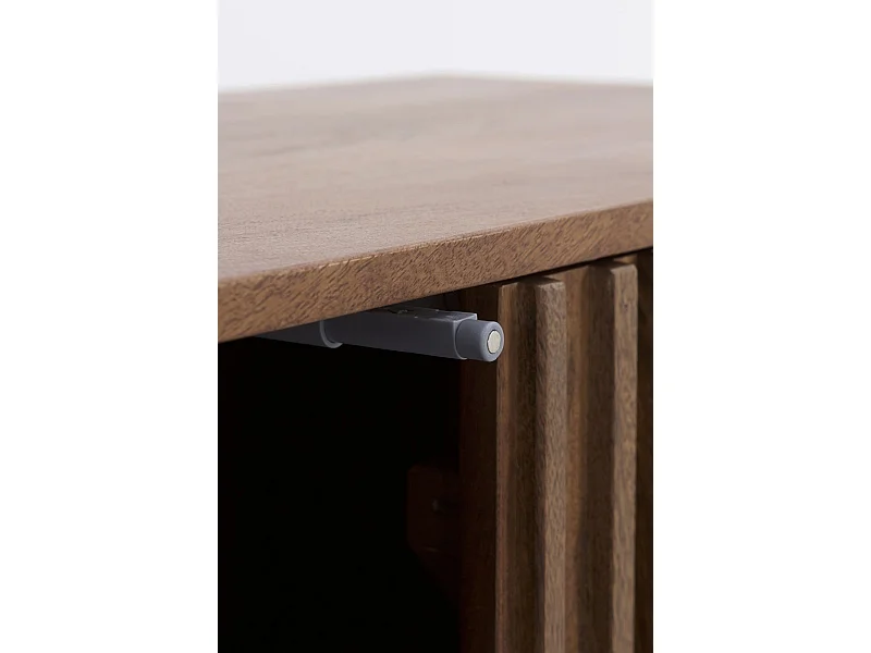 Aparador 4 puertas de madera maciza de mango y base metálica