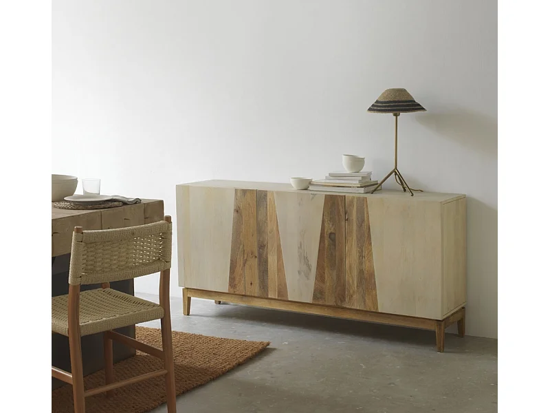 Credenza in legno di mango patinato bianco con gambe in legno
