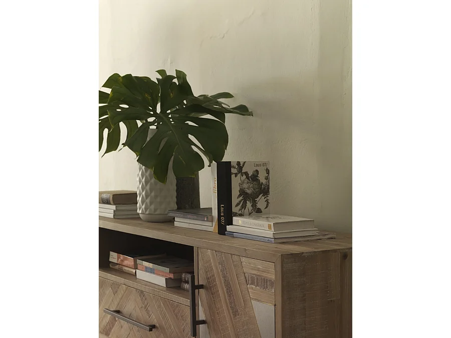 Mueble TV de madera de abeto con base metálica