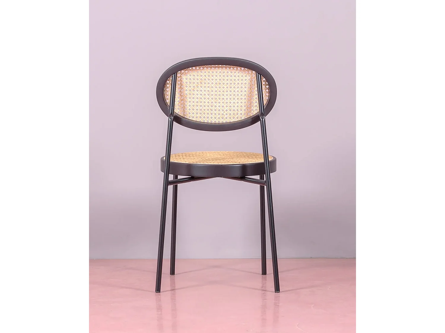 Packung mit 4 Retro-Stühlen mit natürlichen Rattandetails - Preston - Schwarz