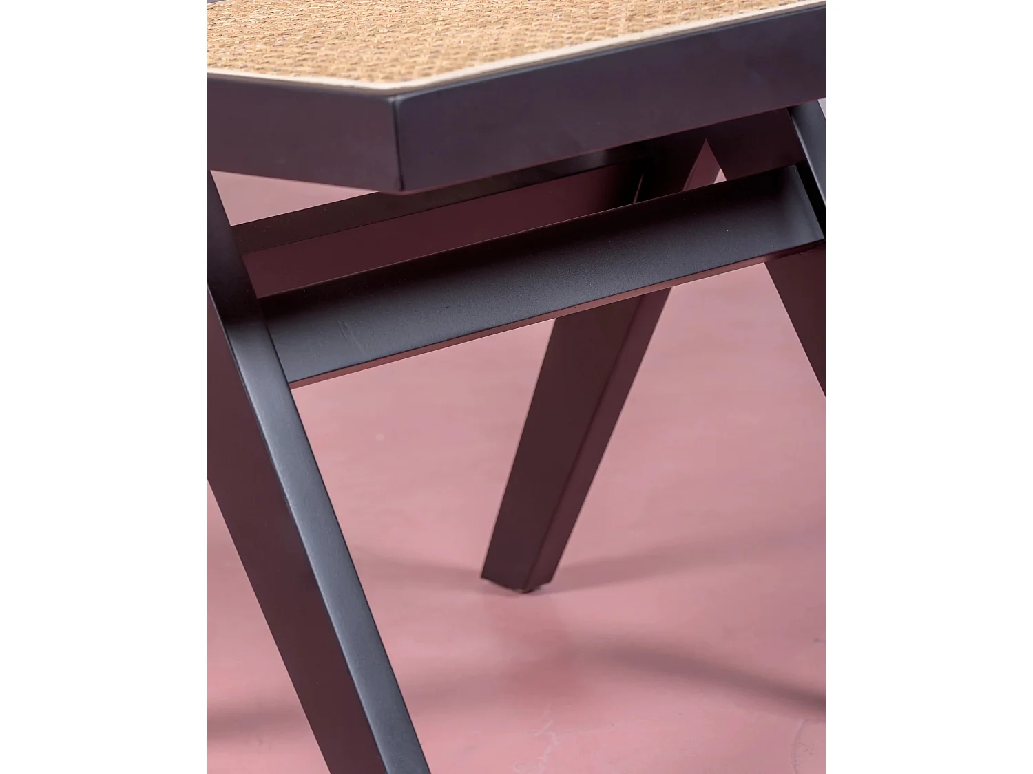 Lot de 2 chaises classiques en bois et rotin naturel - Compass - Noir