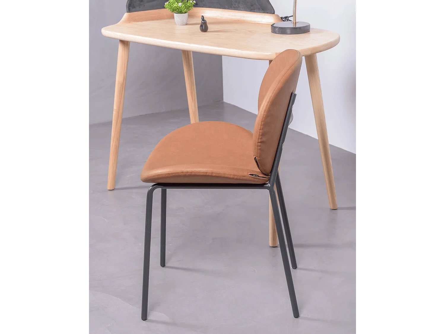 Kavel van 4 vintage stoelen bekleed met kunstleer - Slice - Bruin