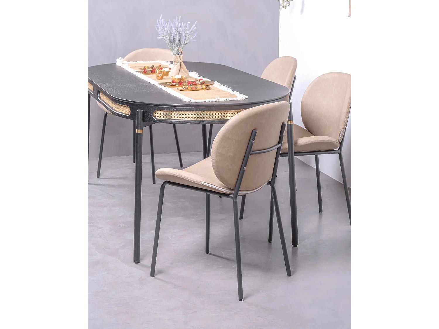 Kavel van 4 vintage stoelen bekleed met kunstleer - Slice - Beige