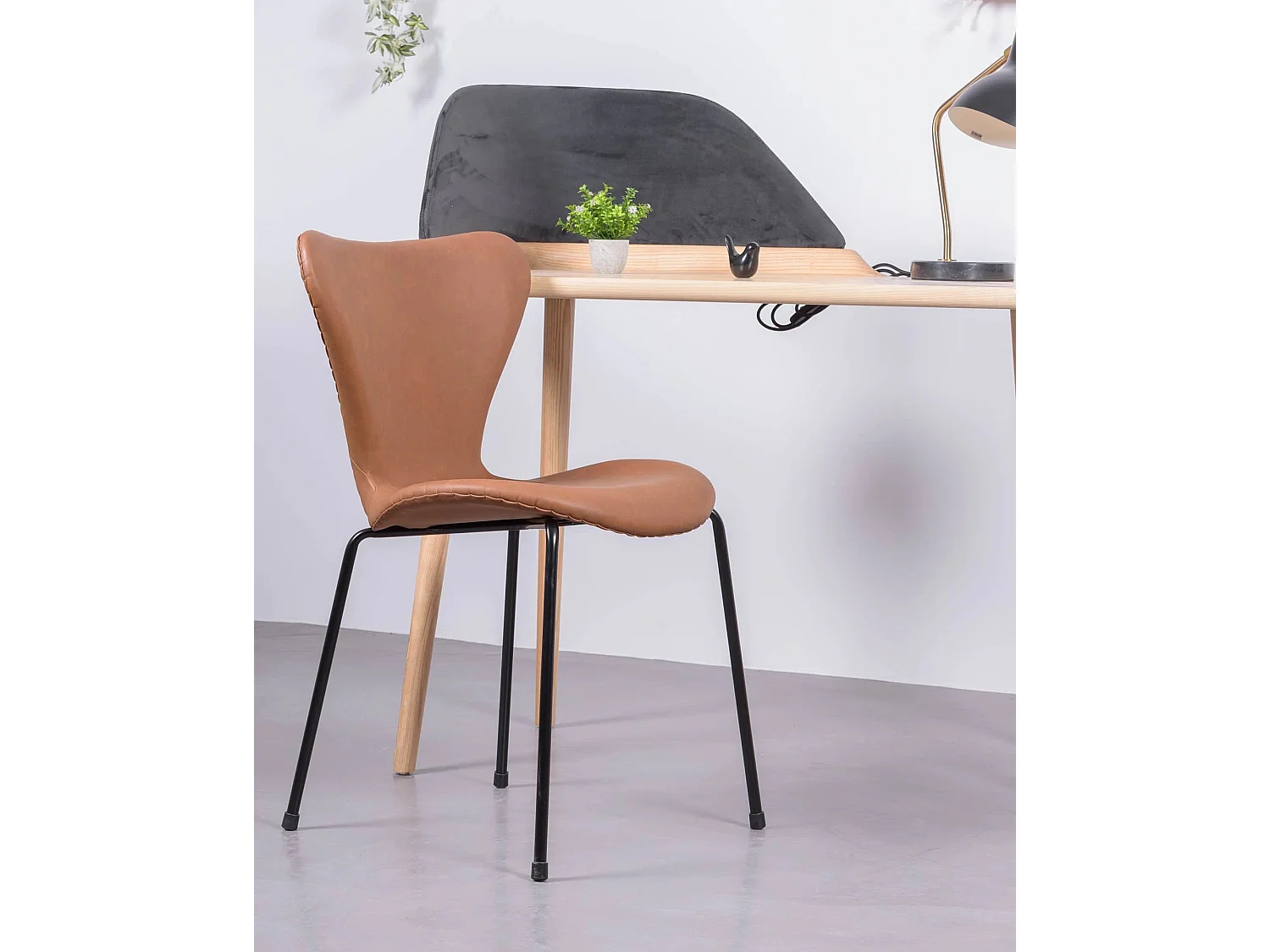 Set di 4 sedie vintage rivestite in similpelle - Seven - Marrone