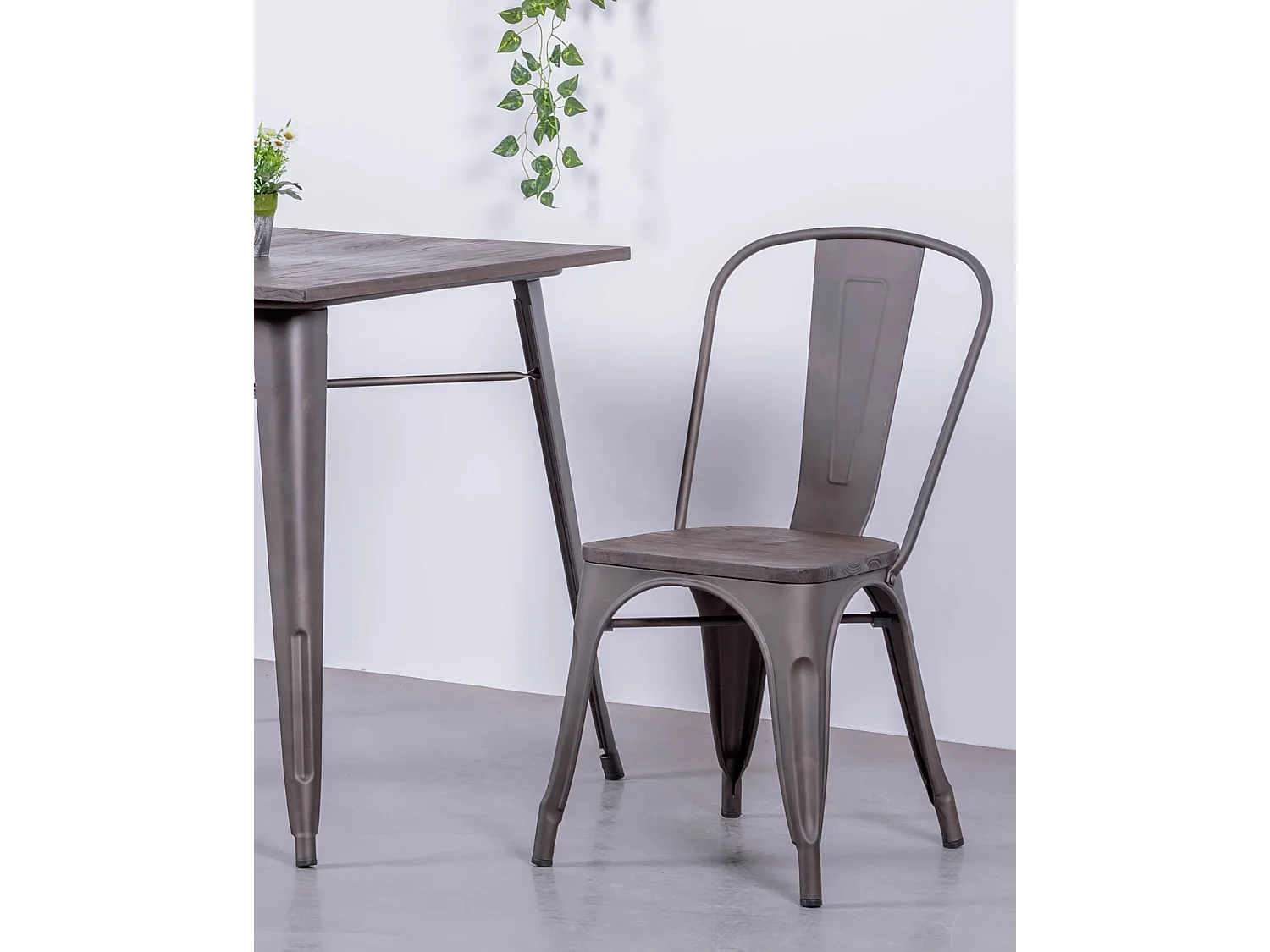 Pack de 4 chaises en métal avec assises en bois - Bistro - Antique