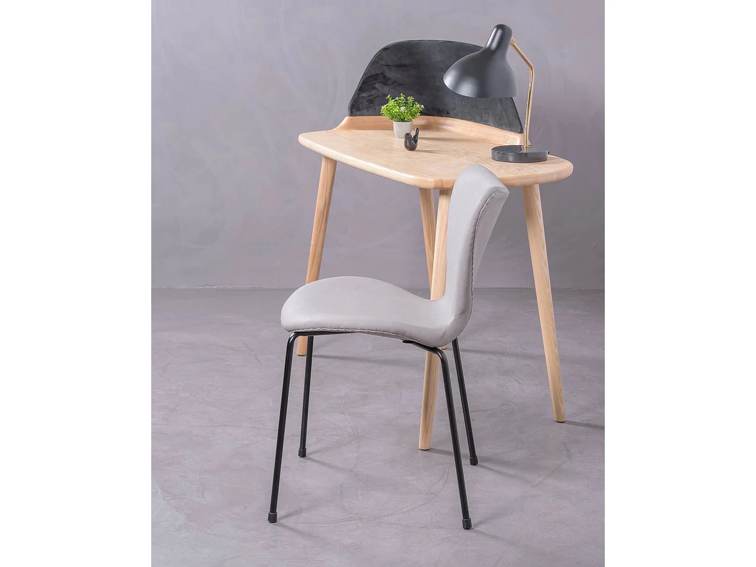 Set aus 4 Vintage-Stühlen mit Kunstlederbezug - Seven - Grau