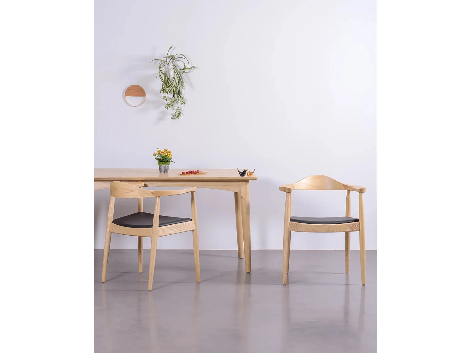 Silla en madera de fresno y cojín de polipiel - Santon - Fresno Natural