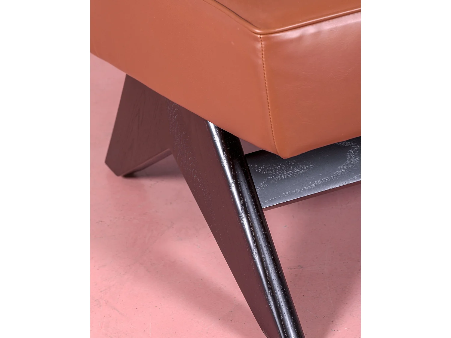 Vintage-Sessel aus Eschenholz und mit Kunstleder gepolstert - West - Braun