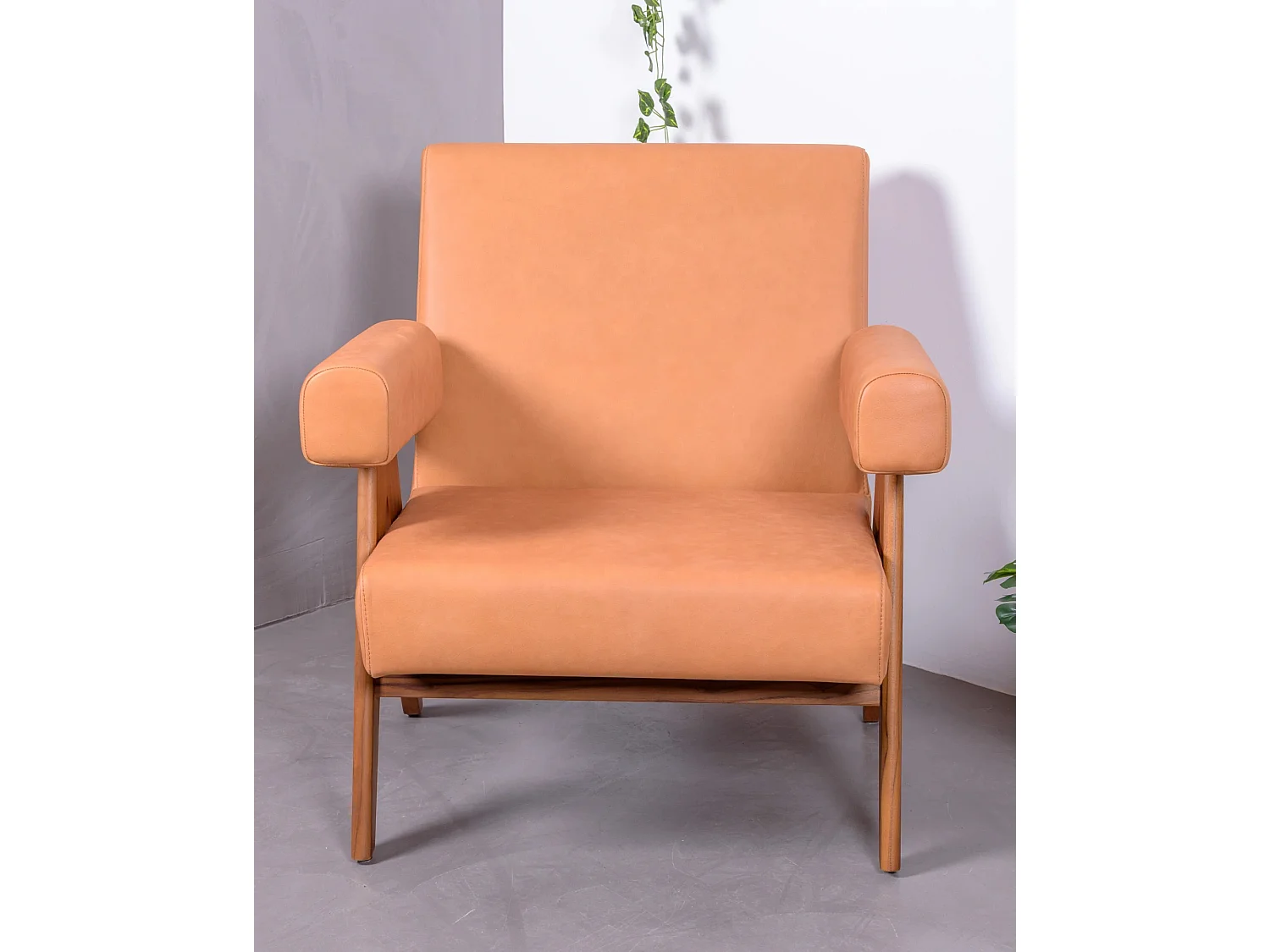 Fauteuil vintage en bois de teck et cuir italien - Compass S - Cognac