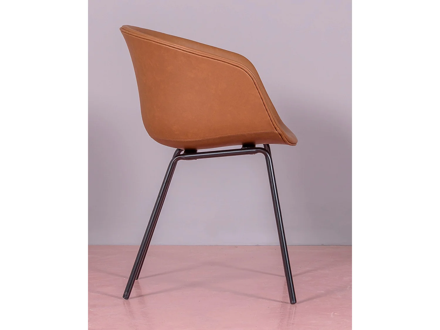 Chaise vintage avec accoudoirs tapissée de simili cuir ciré - Denver - Orange