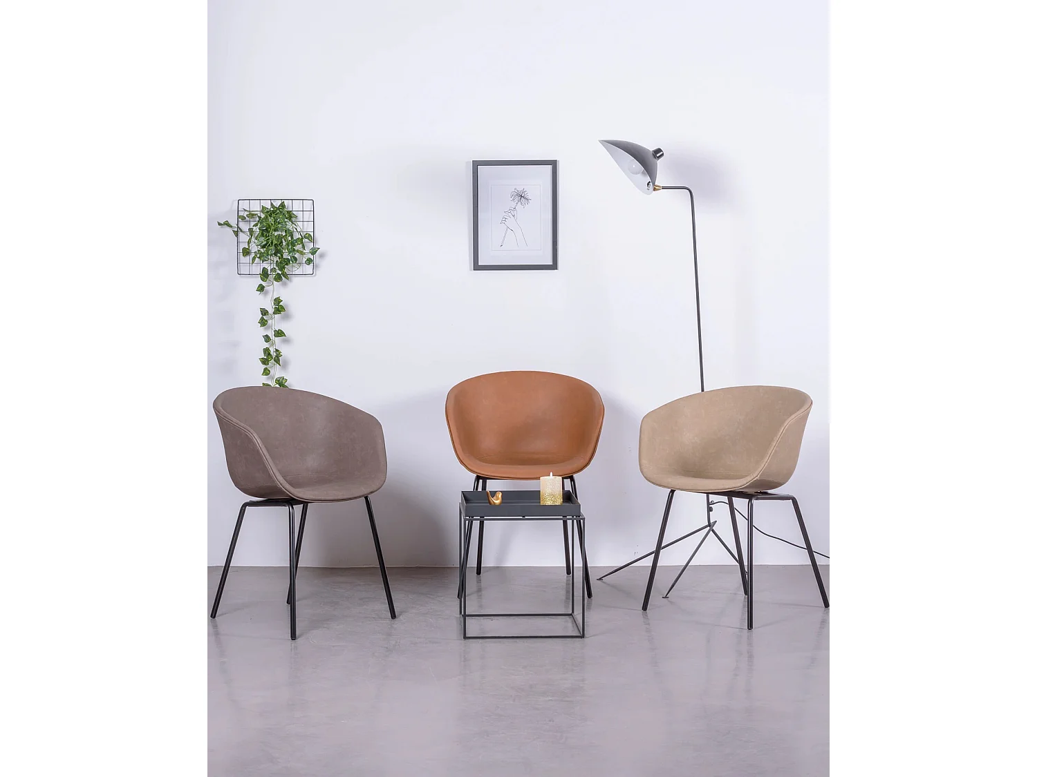 Chaise vintage avec accoudoirs tapissée de simili cuir ciré - Denver - Orange