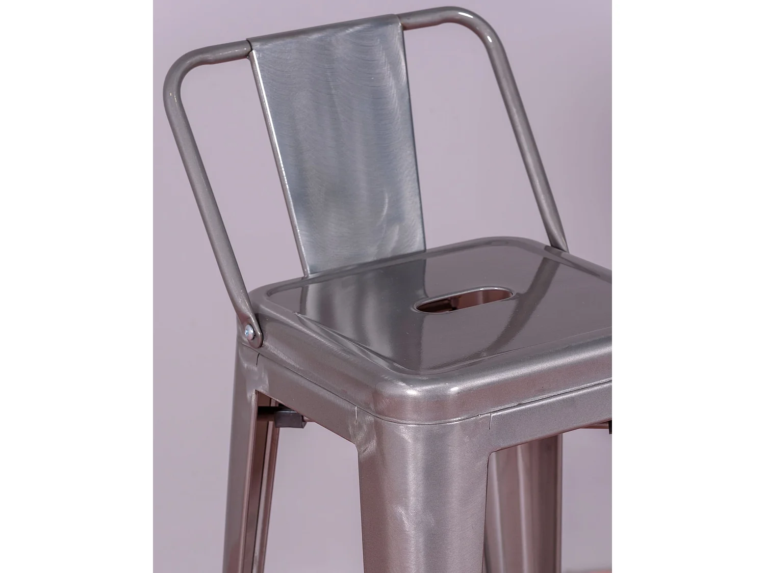 Tabouret industriel en métal à dossier bas (66cm) - Bistro - Métal