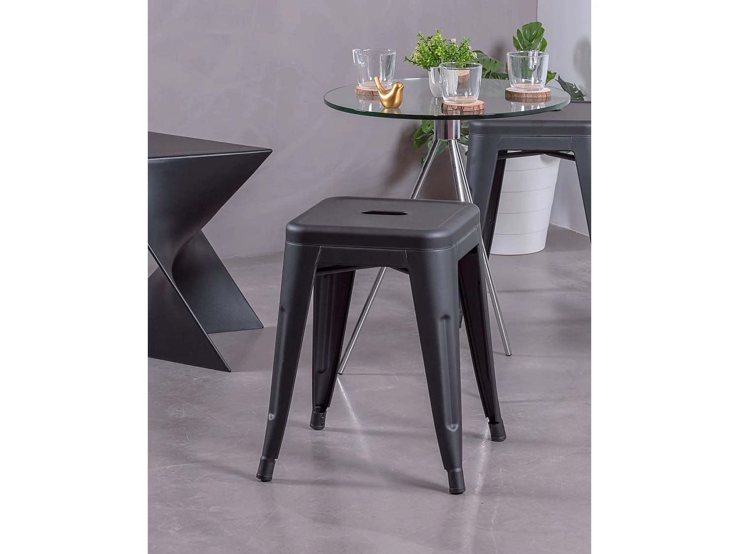 Lage industriële stalen kruk (45cm) - Bistro - Zwart
