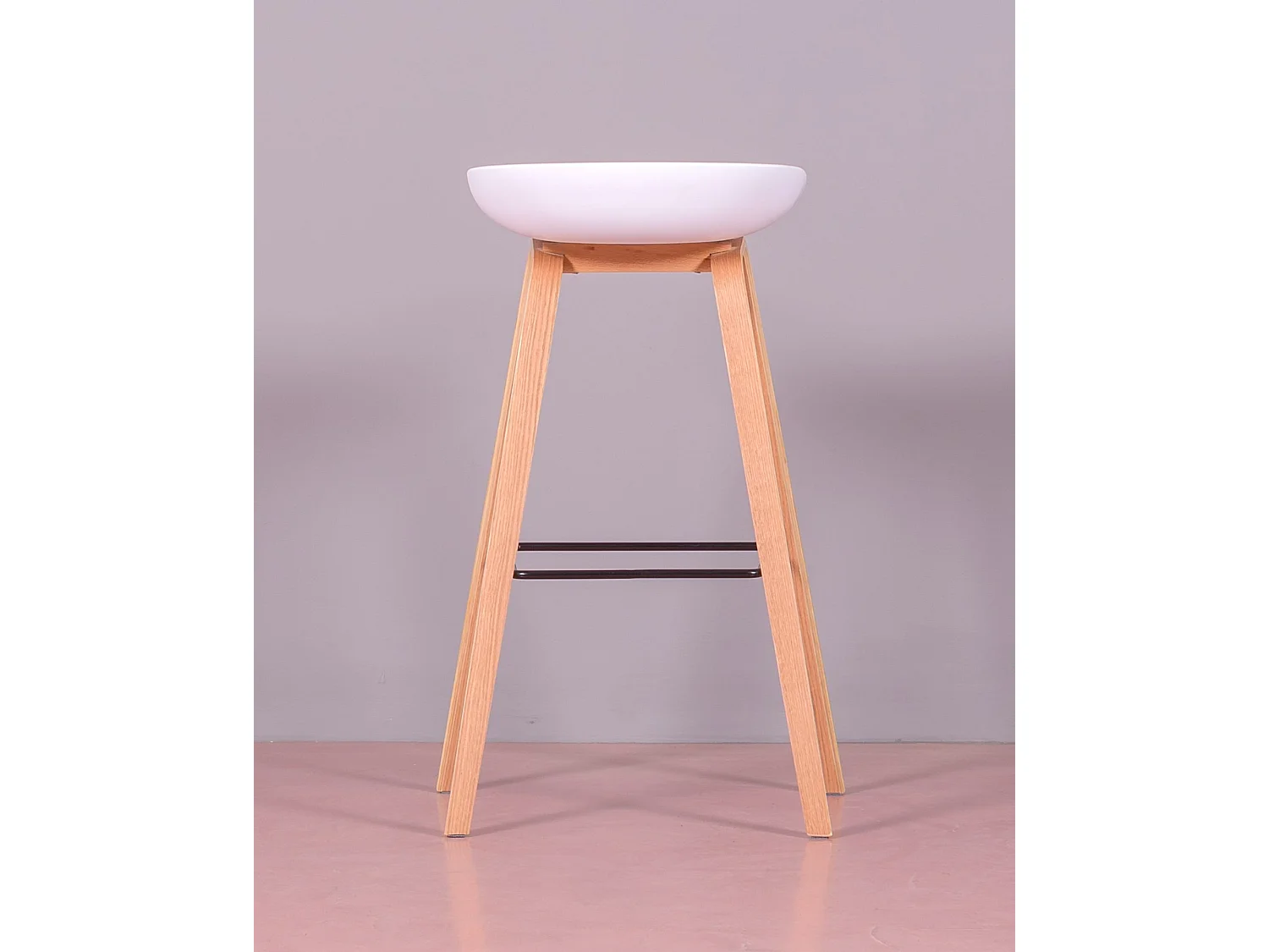 Nordic Kruk met beukenhouten poten (75cm) - Daxer - Wit