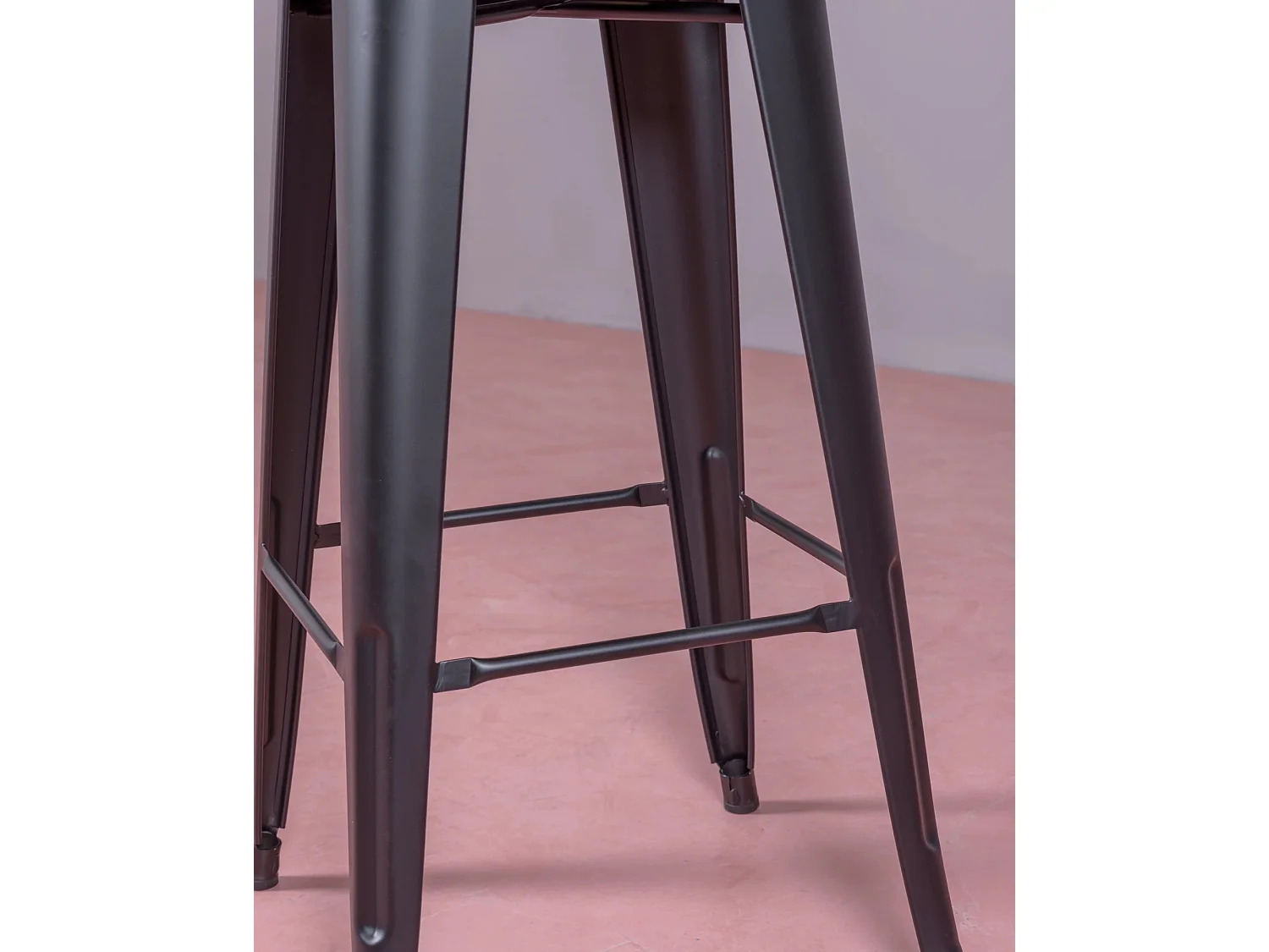 Set van 4 metalen krukken met hoge rugleuning - Bistro - Zwart