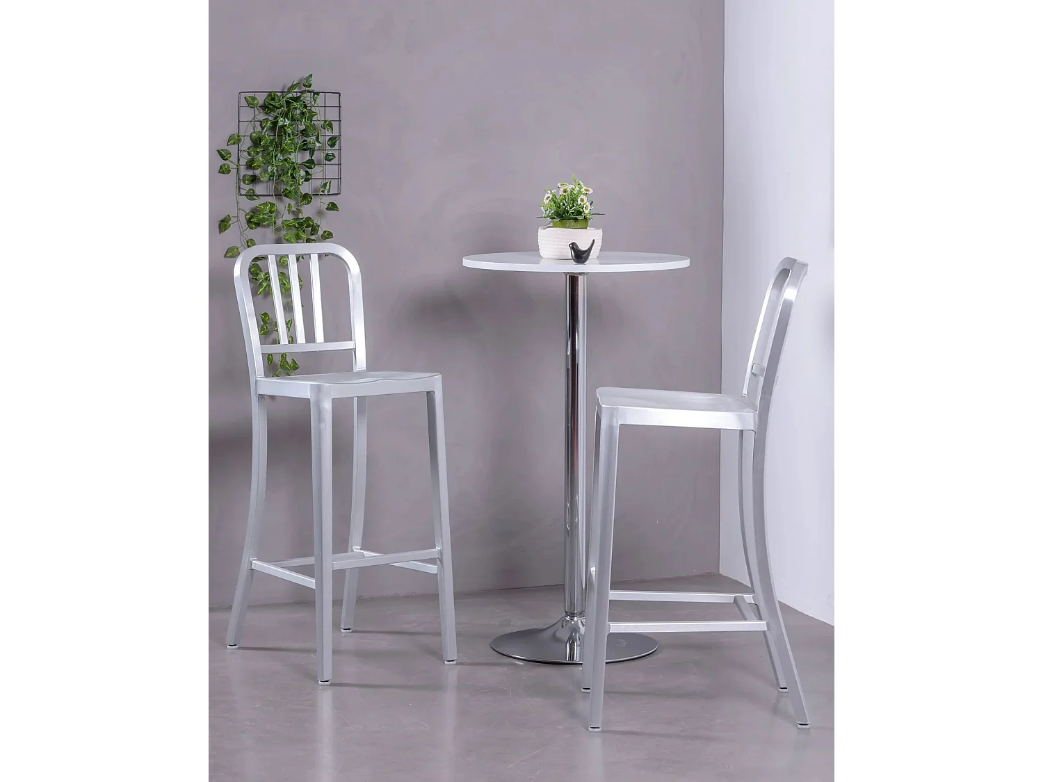 Tabouret en métal à dossier haut - Navi Army - Aluminio