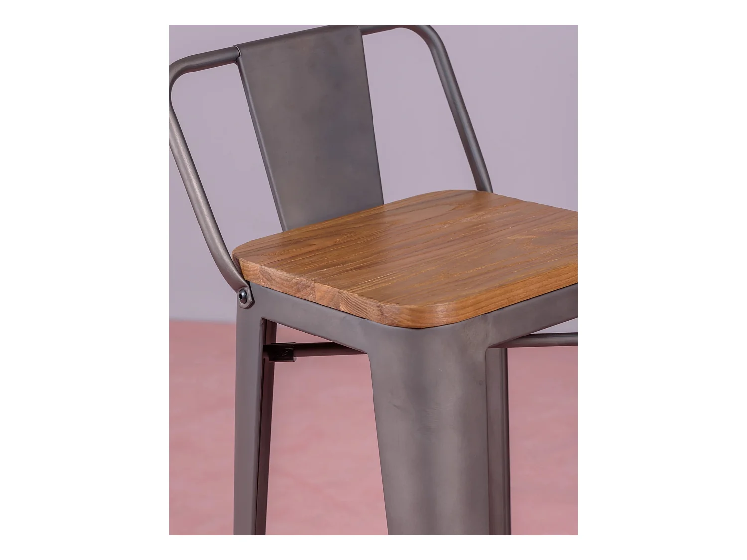 Confezione da 4 sgabelli in metallo con sedute in legno - Bistro - Antico