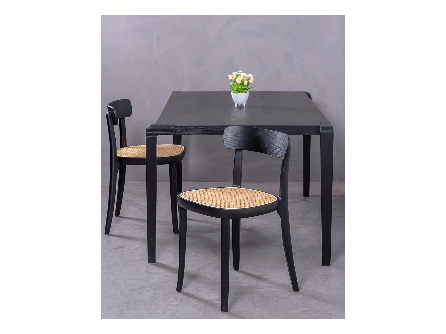 Pack de 2 chaises en bois avec assise en rotin naturel - Tours - Noir