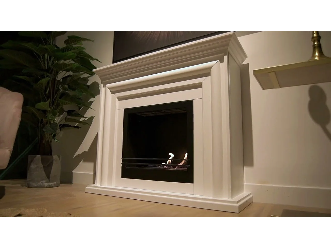 Cheminée bioéthanol d'angle au sol bio-cheminée FORD Blanc 110x63xH.102 cm