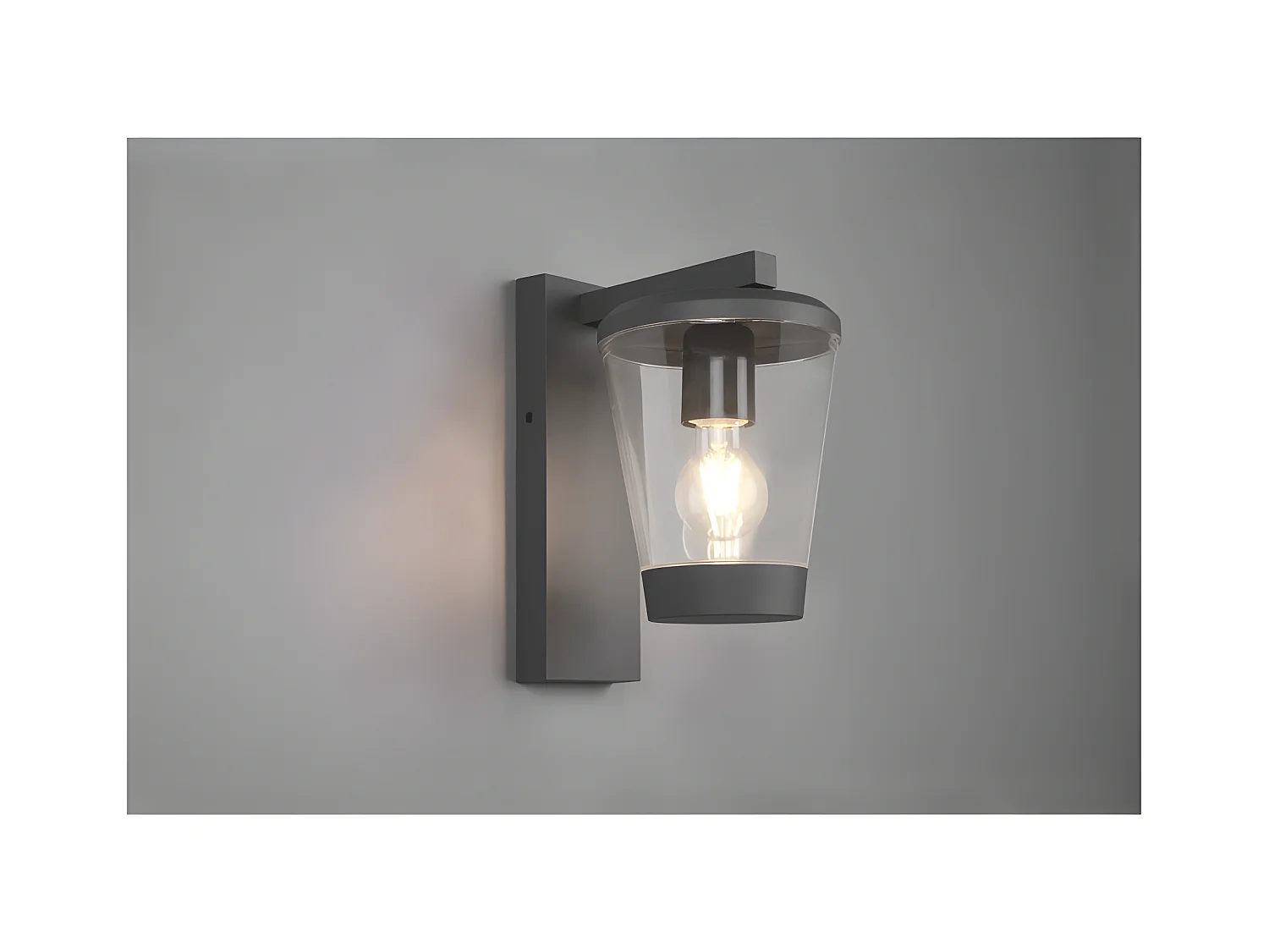 Applique murale extérieure culot E27 - Trio - Cavado