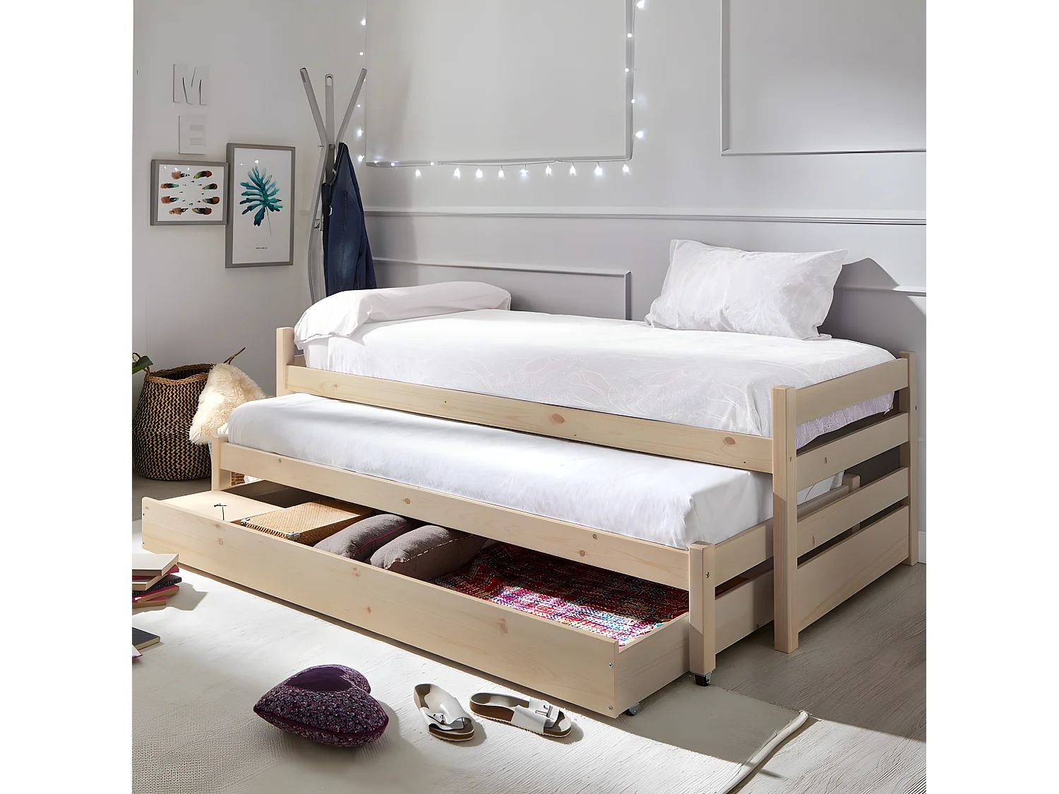 Cama nido tripla de madeira branco lavado 90x200 cm