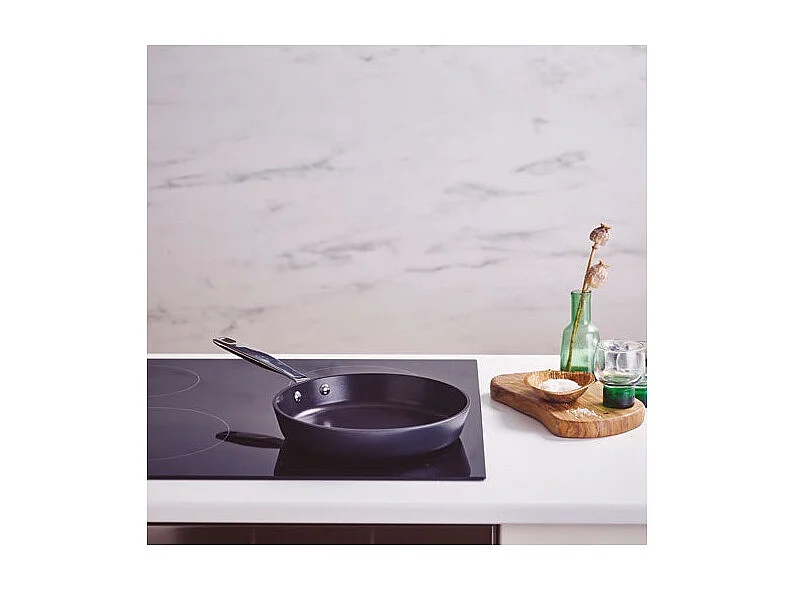 Poêle revêtue 28 cm Maestro