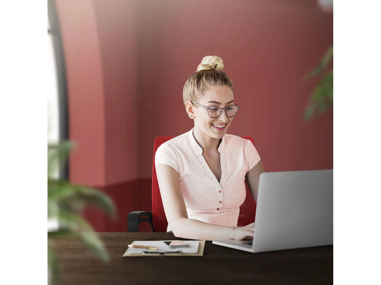 Silla de oficina Silla de escritorio ergonómica Silla de ordenador Silla girator